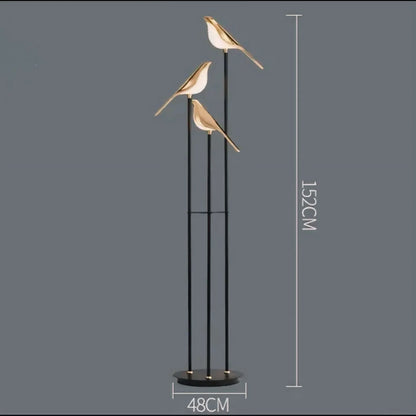 Moderne Vogel-LED-Stehlampe mit 3 Leuchtköpfen und goldenen Details